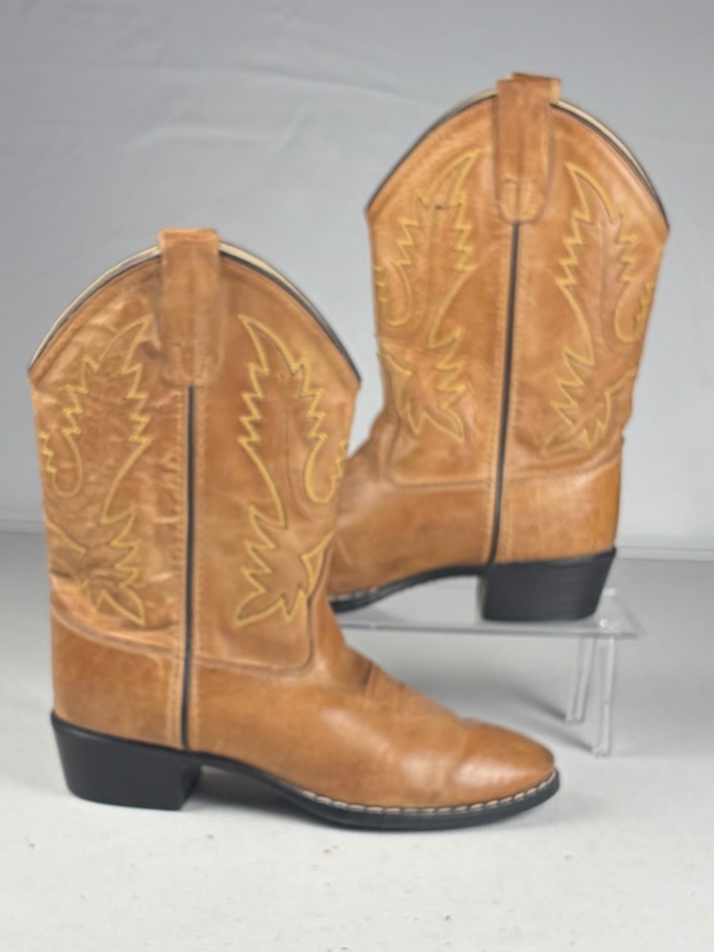 Old West Kids Tan Leather Cowboy Boots Western Round Toe Youth Size 3 Unisex